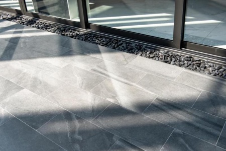 Quel carrelage ext&eacute;rieur choisir pour une durabilit&eacute; optimale ?